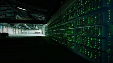 جی پی مورگان فاش کرد که سود استخراج بیت کوین در پایین ترین حد خود باقی مانده است قیمت کاهش یافت و نرخ هش افزایش یافت.