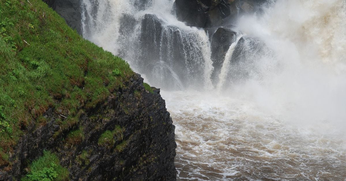 هشدار نهنگ: معامله ۱ میلیون دلاری بیت کوین را برای گسترش نوسانات در خارج از محدوده ۵۳،۰۰۰ تا ۸۷،۰۰۰ دلار شرط بندی کنید